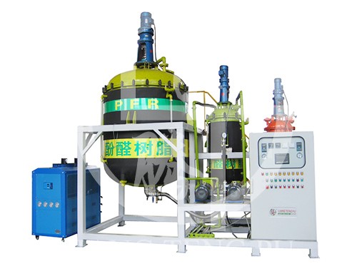 LPU-3FQ酚醛連續板材發泡機